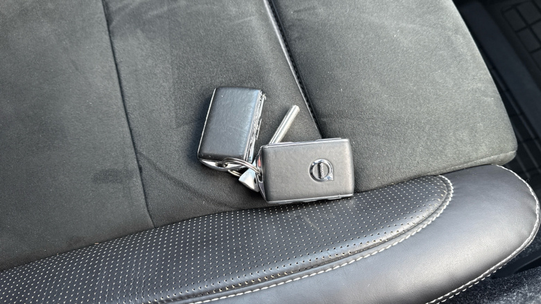 Volvo Xc40 2.0 T5 R DESIGN 5dr AWD Geartronic Petrol Estate